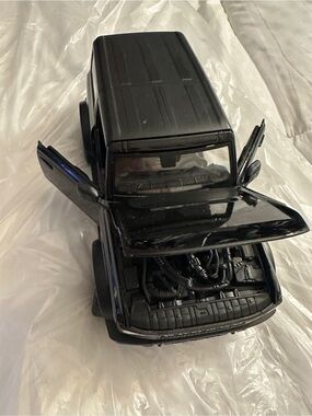 1/18 Maisto Ford Bronco truck